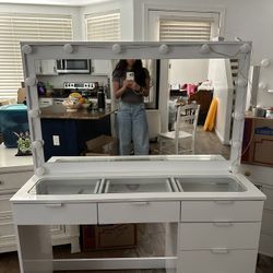 Makeup Vanity