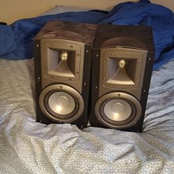 passive bookshelf speakers