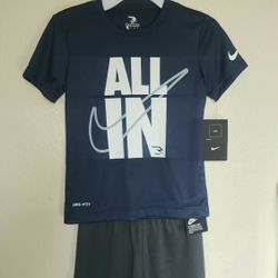 Nike 2pcs Set   Size 6