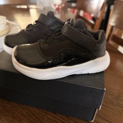 Kids Shoes (Nike,Jordan)