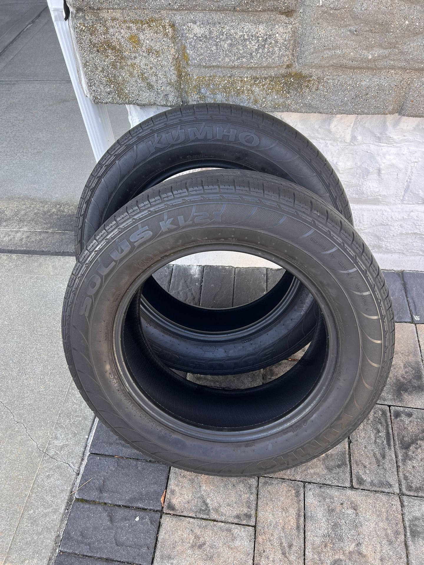 Kumho Solus All Season Tires
