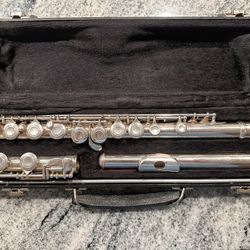 Armstrong 104 Student Flute