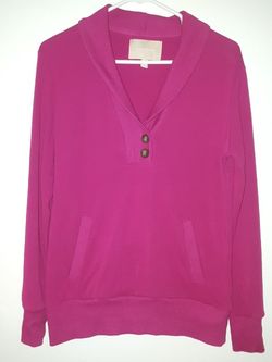 Women's pullover sweater