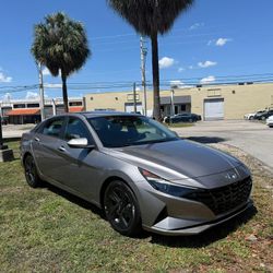 2021 Hyundai Elantra