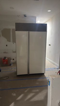 Sub-Zero 632 48” Built-In Refrigerator/Freezer – Working – $1,500