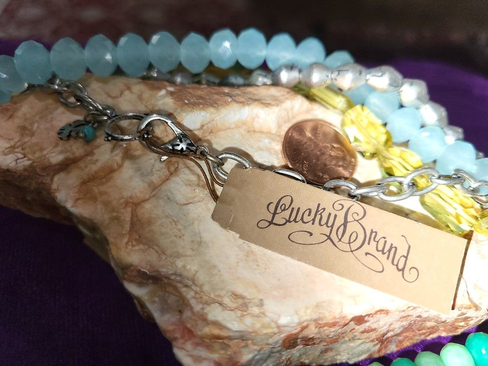 Lucky Brand Bracelet. 8 Inches.