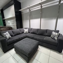 NEW Large Sectional Couch  W/ Ottoman 🚛FREE DELIVERY🚛