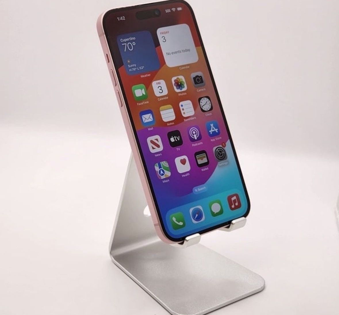 Unlocked iPhone 15 Plus 