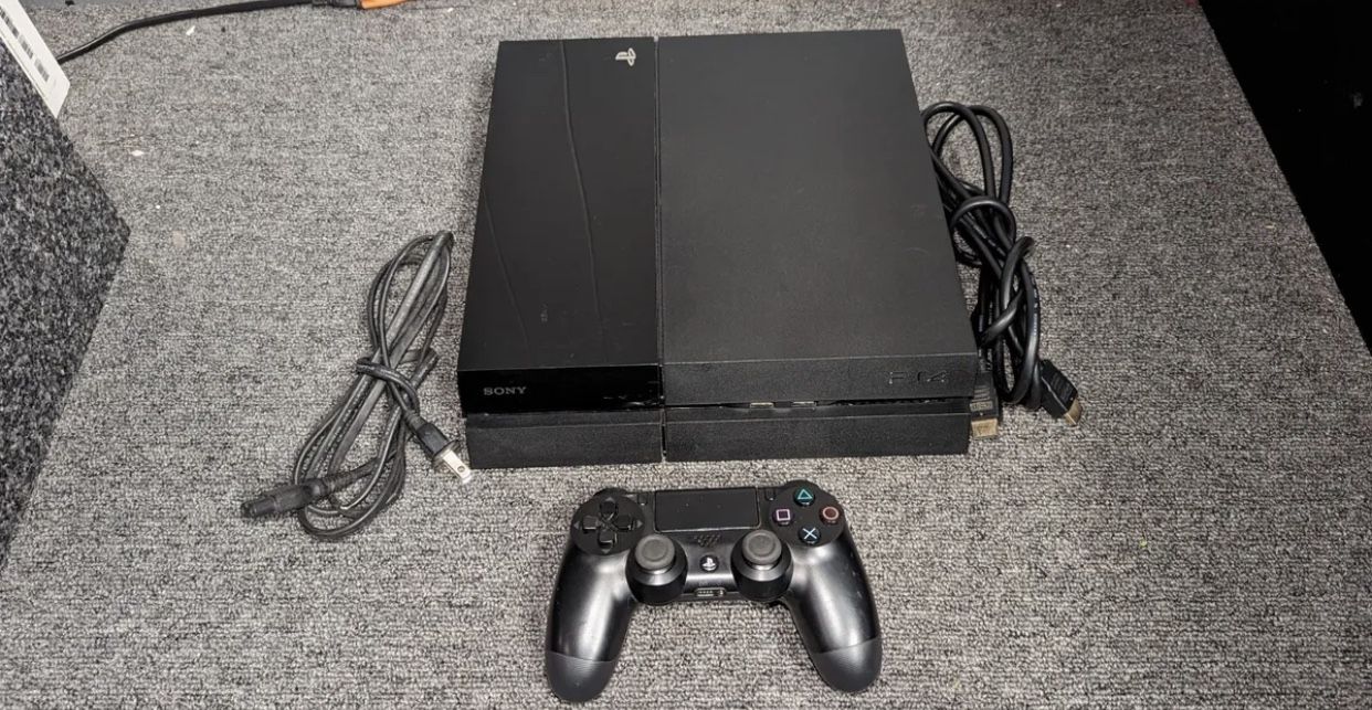 Selling PS4