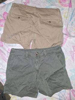 American eagle size 6 midi short $15