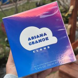 Ariana Grande 