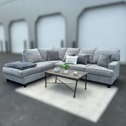 (FREE DELIVERY) Ashley Furniture Grey sectional Couch