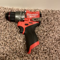 New Milwaukee M12 FUEL Hammer Drill  (Tool Only Solo Herramienta)