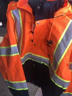 3A Safety Hi-Viz Waterproof Class 3 Bomber Jacket With Removable Liner.