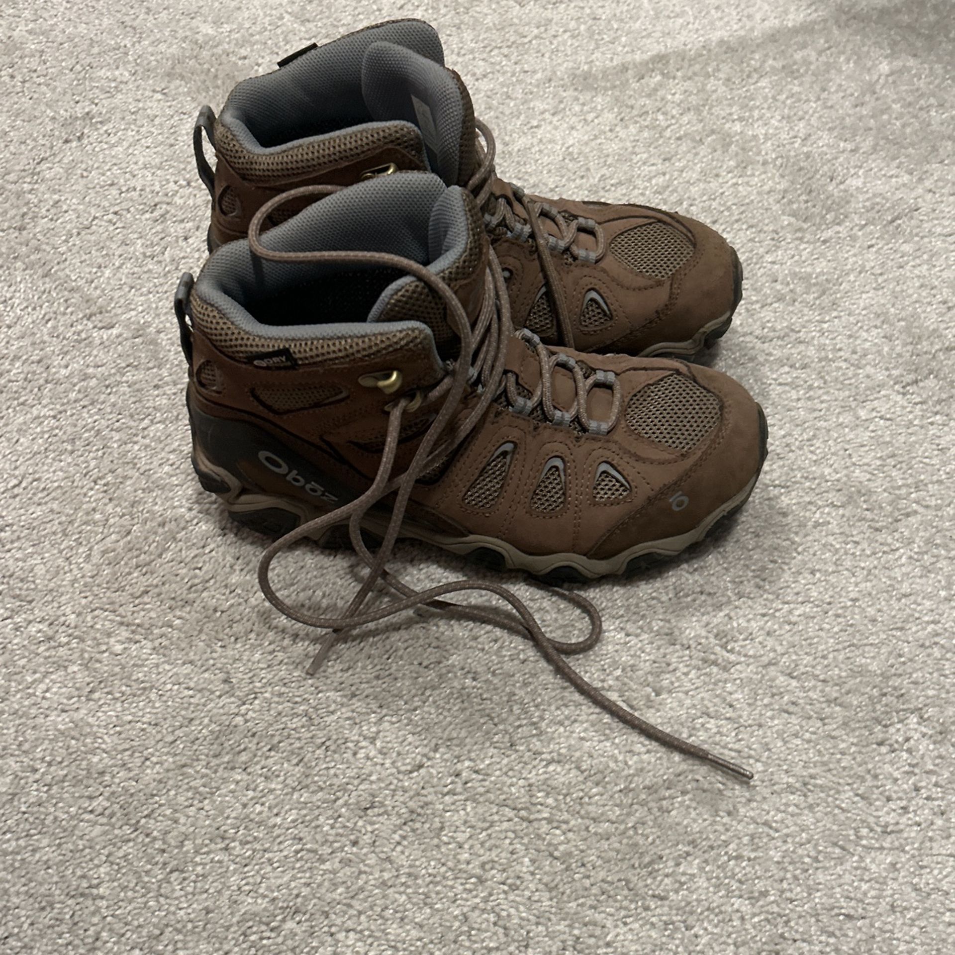 Oboz women Hiking Boots 