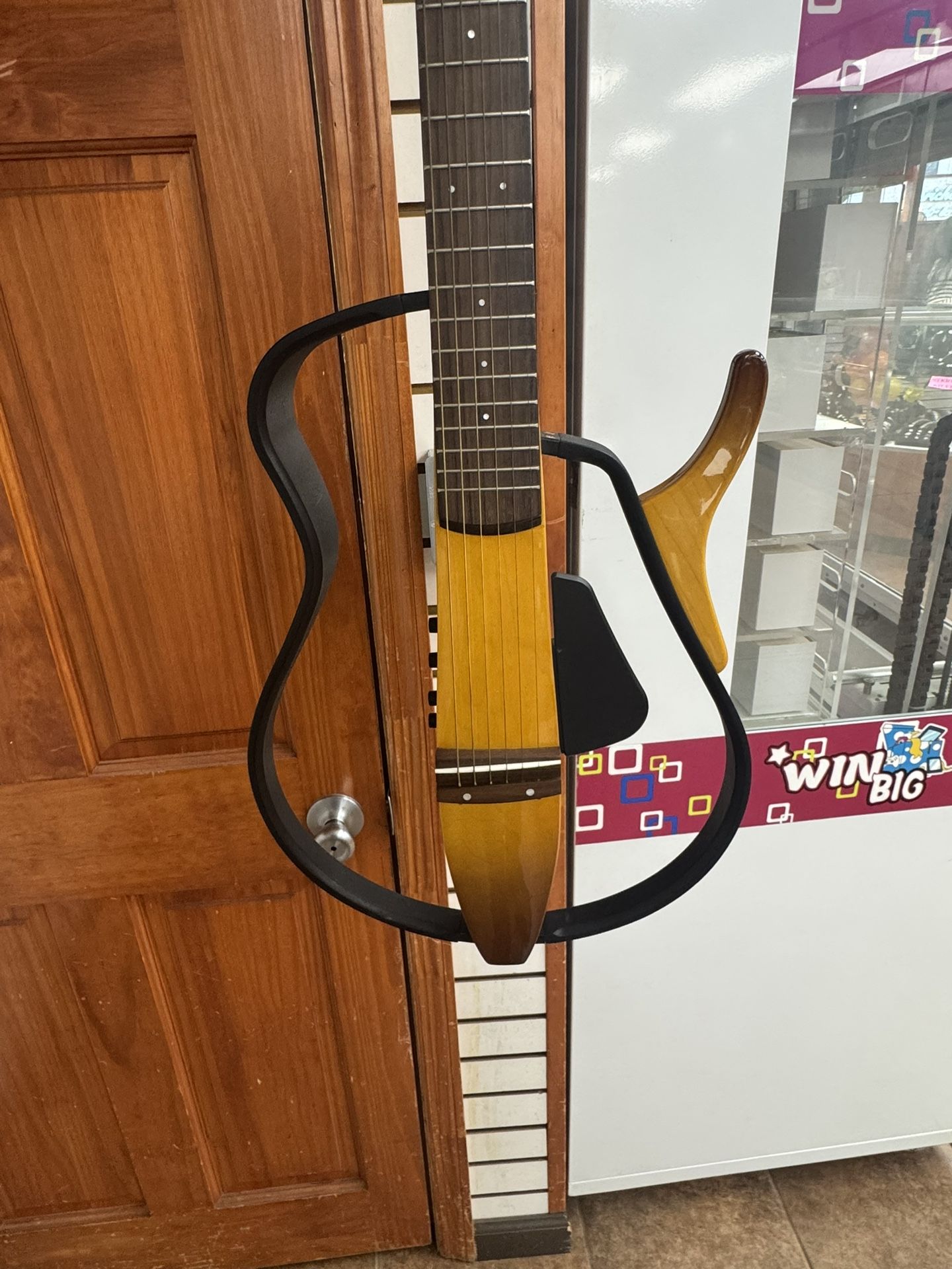 YAMAHA SLG 110S