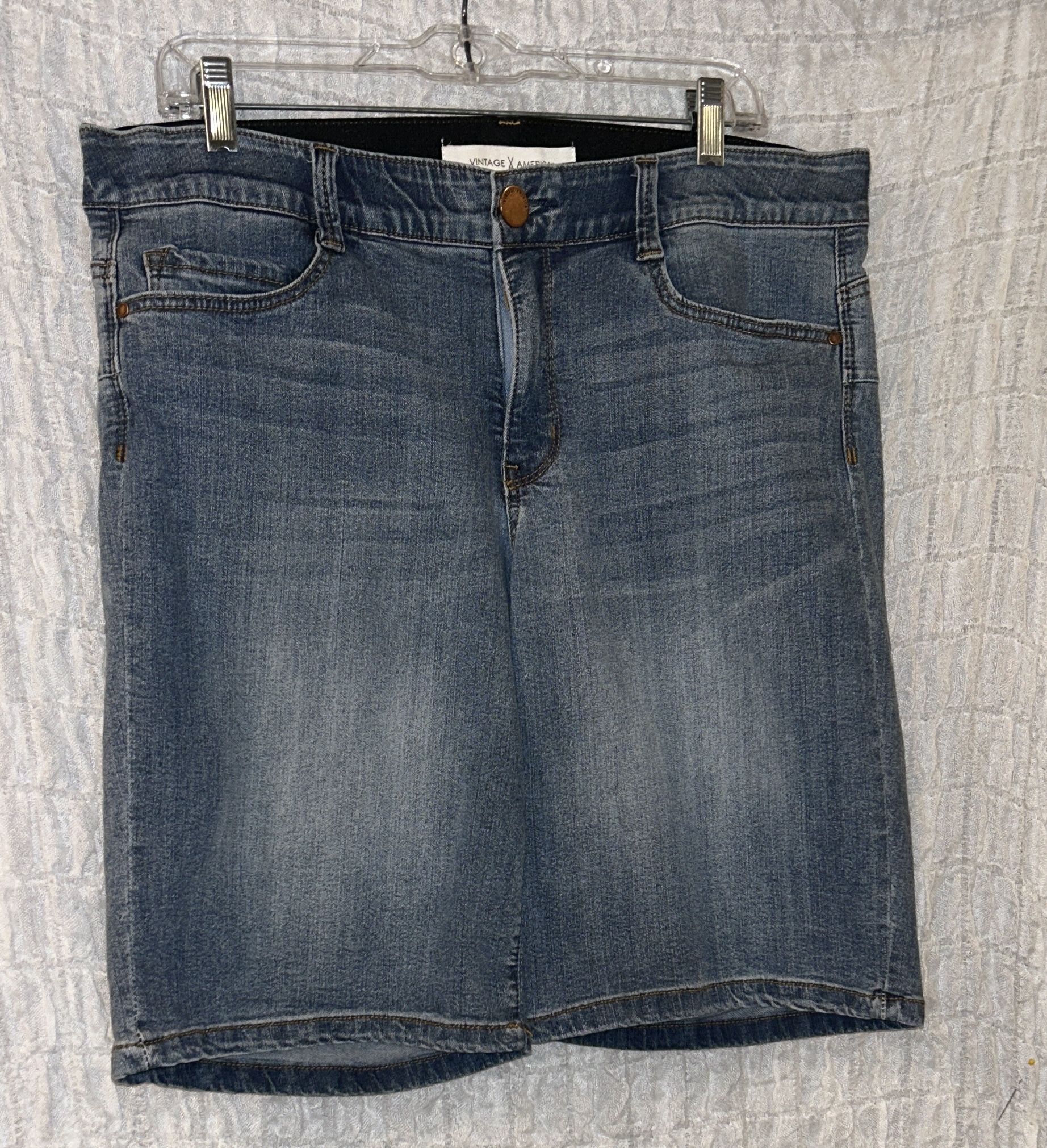 Vintage America: Denim Shorts, Missy Regular, Size: 14/32