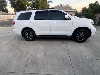 2012 Toyota Sequoia