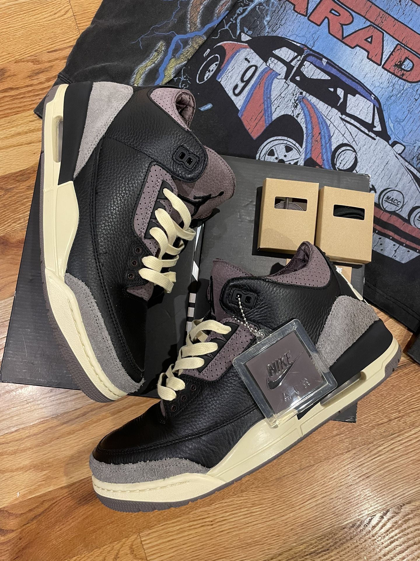 Jordan 3 x A Ma Maniére 