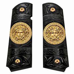 Cachas Versace