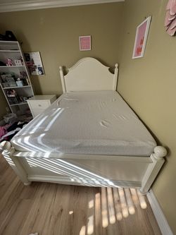 Full Bed Frame Headboard Mattress