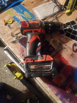 Milwaukee M18 Cordless Drill with XC 4.0 Battery