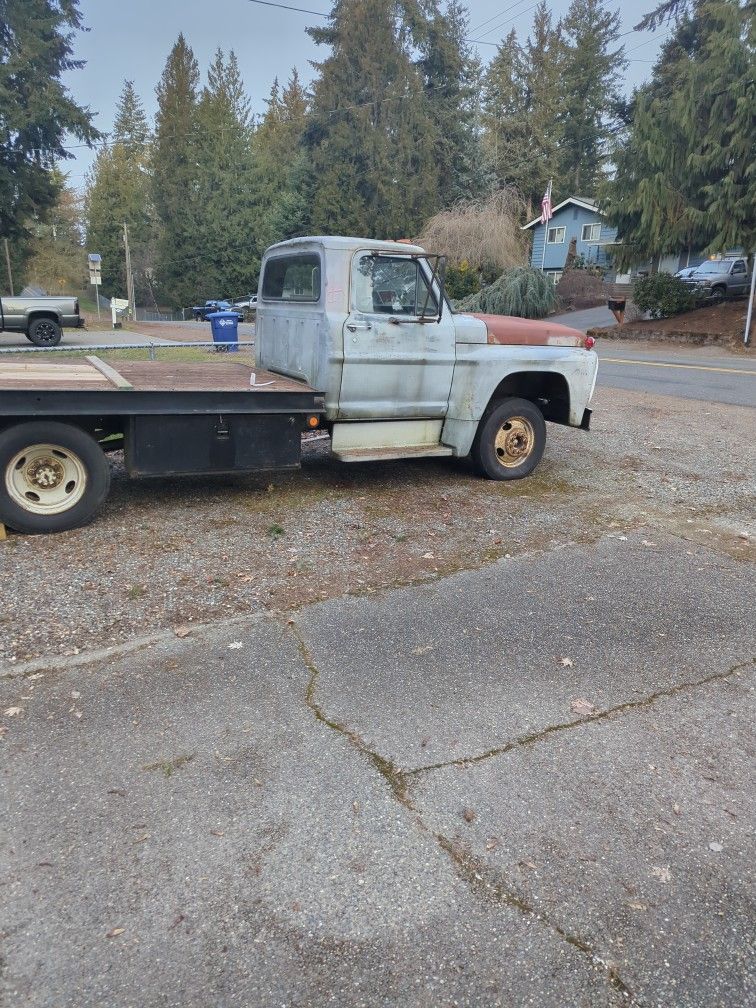 1967 Ford Flatbed