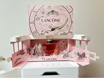 La Vie Est Belle Eau De Parfum Holiday Festive Collection Edition