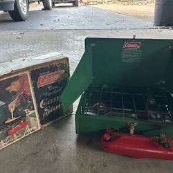 1973 Coleman stove