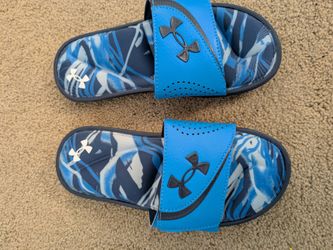 Under Armour Kids Size 4 Adjustable Slide~Like New
