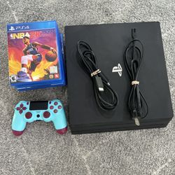 PS4 Pro 1TB+ Games + Controller
