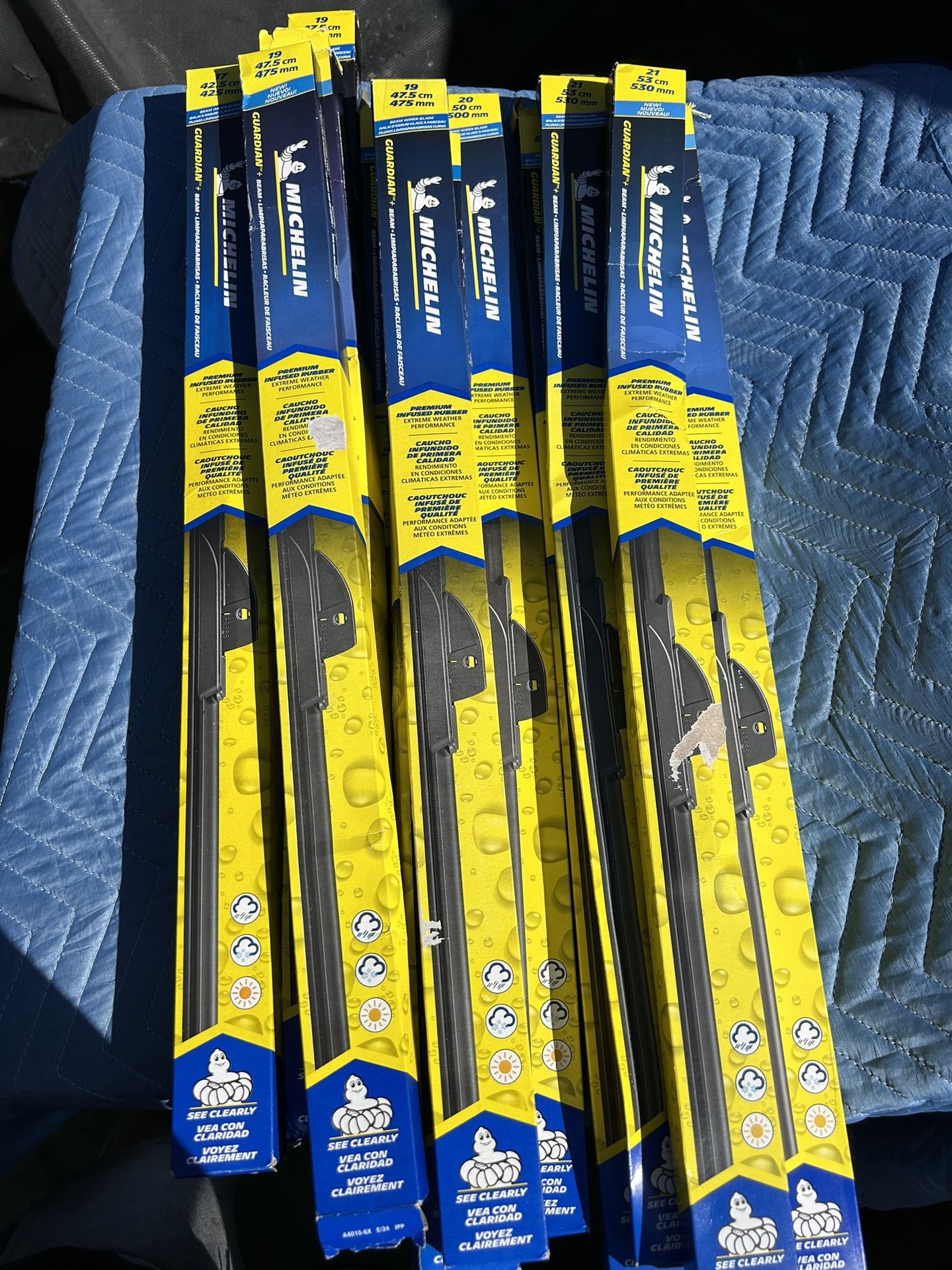 Windshield Wipers 