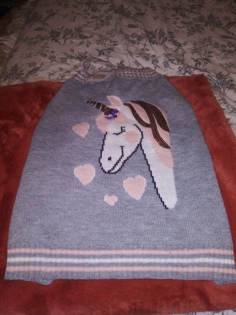 NEW DOG SWEATER W UNICORN