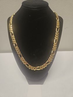 18kt Figaro Chain