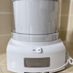 Cuisinart Ice Cream Maker 1.5 Qt – Like New