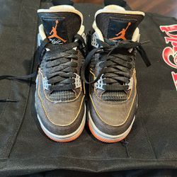 Air Jordan Youth Size 4
