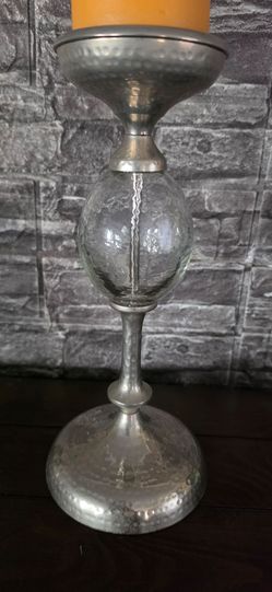 Pilar candle