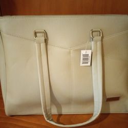 BRAND NEW with TAG Bella Russo Laptop Over Size Tote Bag Cream Designer Look.

18" x 13" x 5" plus