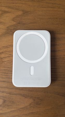 Apple MagSafe Battery Pack