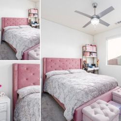 Queen Bed w/ Mattress 