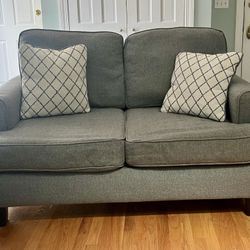 Loveseat - Raymore & Flanigan Alphie loveseat