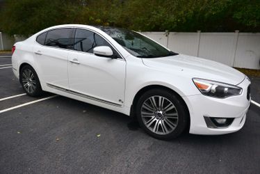 2015 KIA Cadenza