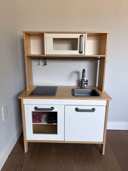 IKEA DUKTIG Kids Play Kitchen
