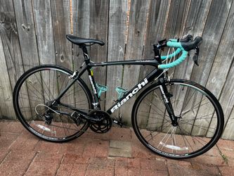 BIANCHI IMPULSO ROAD BICYCLE