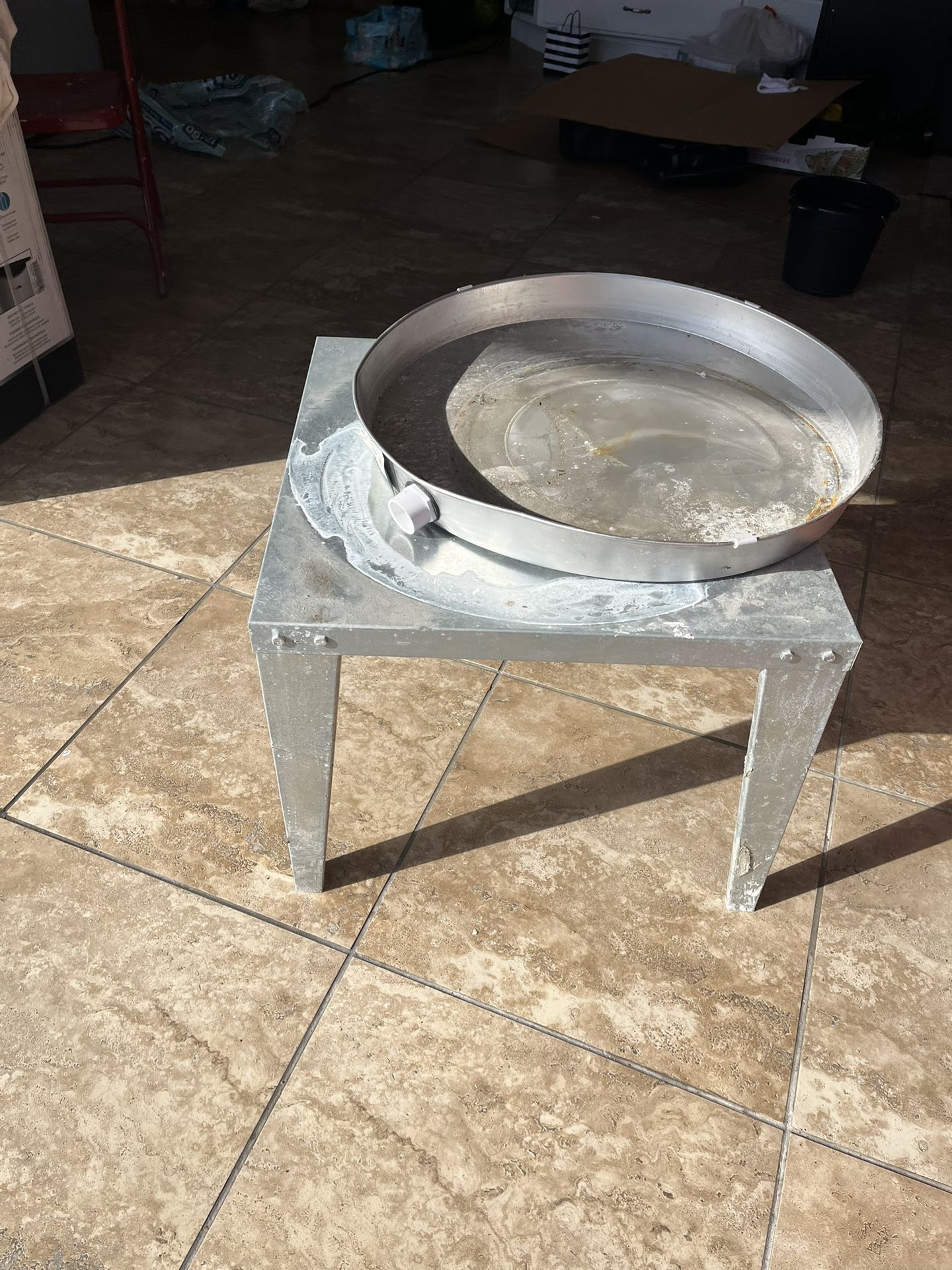 Water heater Pan And Stand