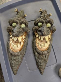Vintage Halloween Sun Hill Tree Face