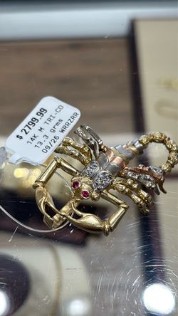 14K Tri-Color Solid Gold Scorpion Pendant