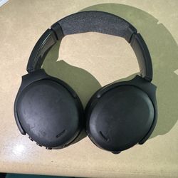 Skull Candy Crusher headphones 
