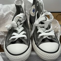 New Converse High Tops Grey Youth Size 11 12