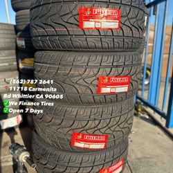 305/40/22 FULLRUN New Set of Tires Installed and Balanced Set de Llantas Nuevas Instaladas y Balanceadas